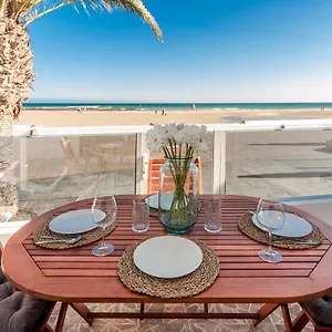 Luxury Sea Front Ii , Playa Honda (Lanzarote) Spagna